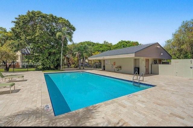 11562 Sw 109th Road 35z Property Photo 23