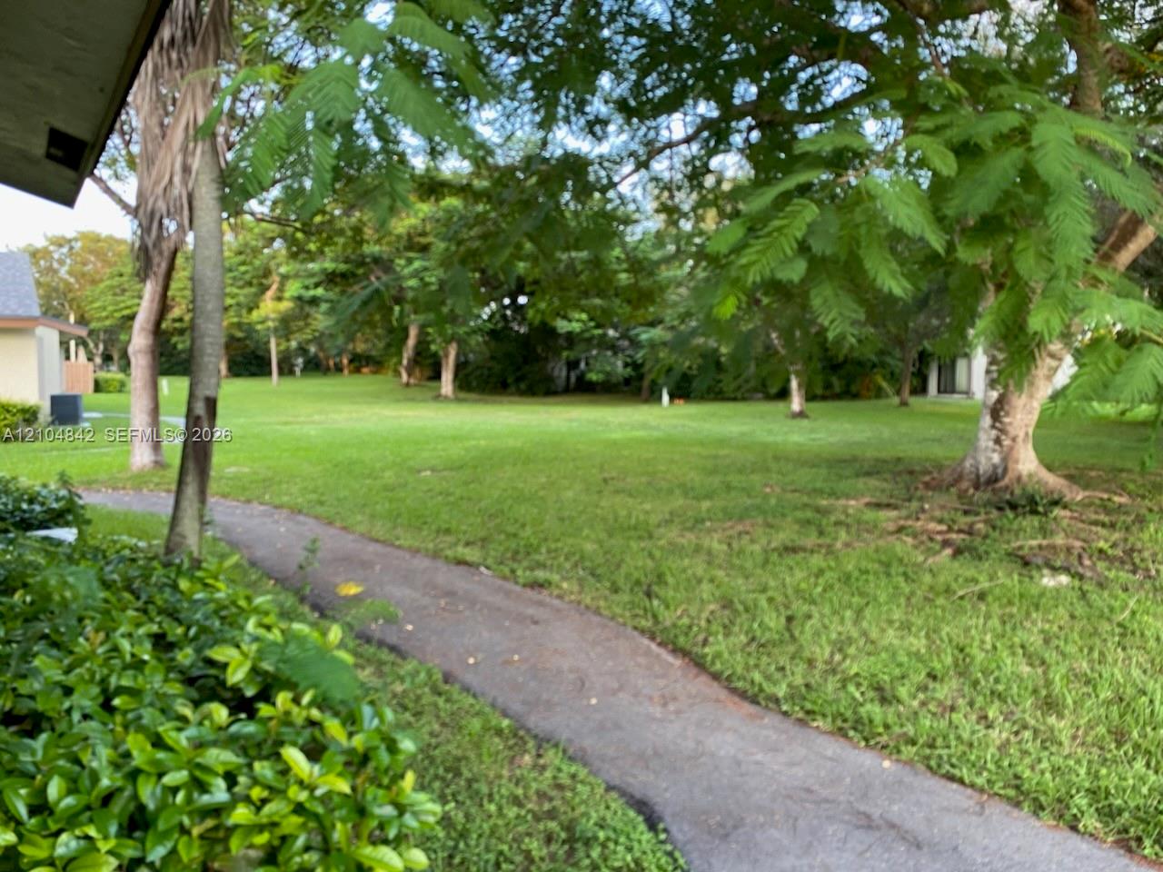 11562 Sw 109th Road 35z Property Photo 25