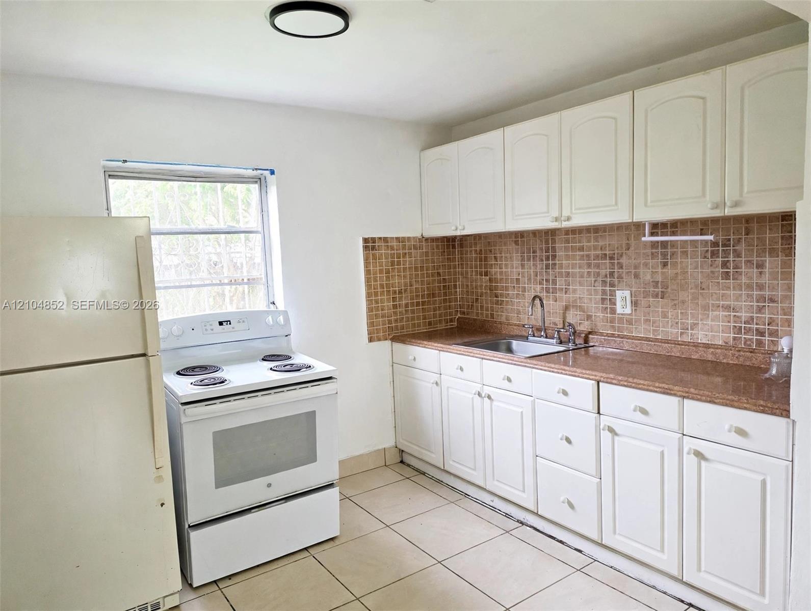 5701 Raleigh Street Property Photo 2