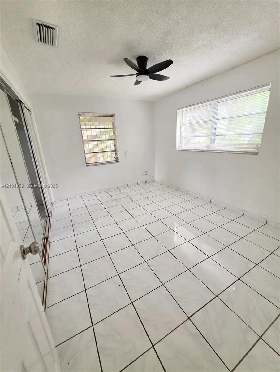 5701 Raleigh Street Property Photo 12