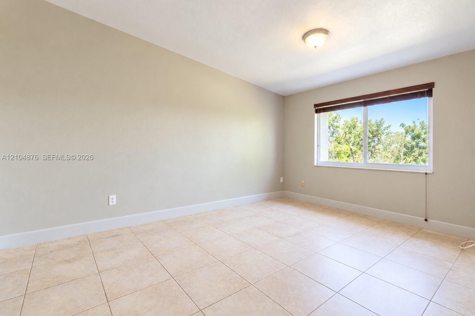 7860 Camino Real L405 Property Photo 5