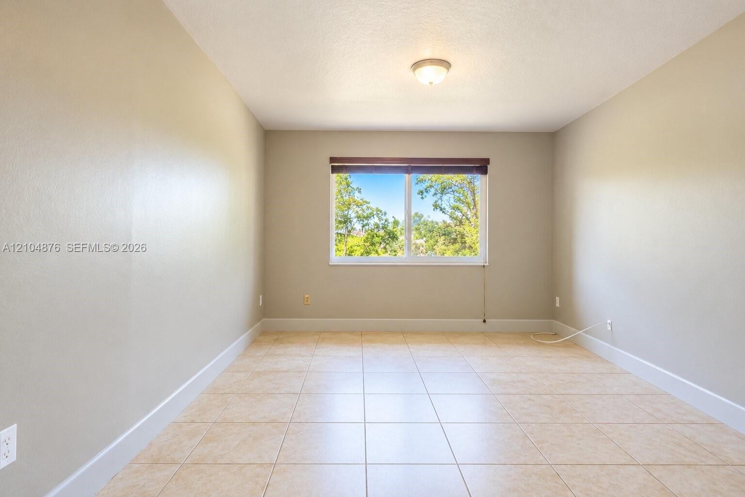 7860 Camino Real L405 Property Photo 6