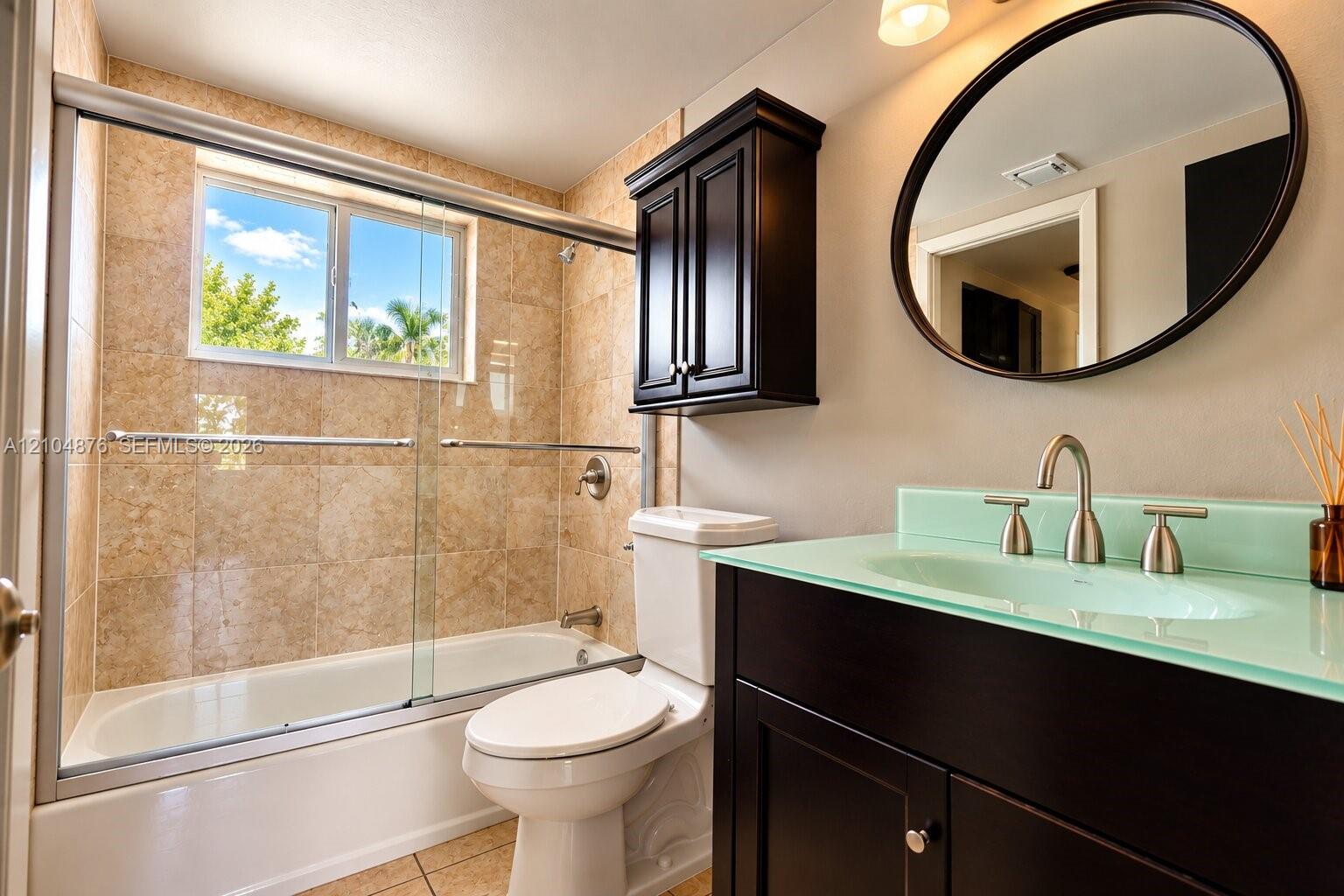 7860 Camino Real L405 Property Photo 13
