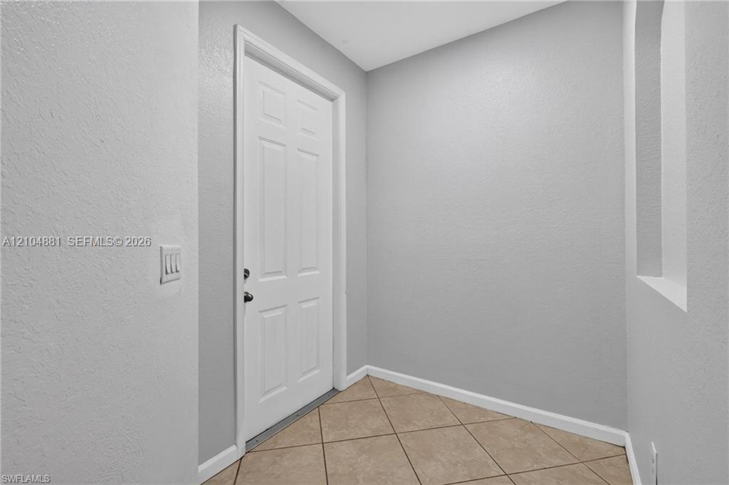 7032 Ambrosia 703 Property Photo 4