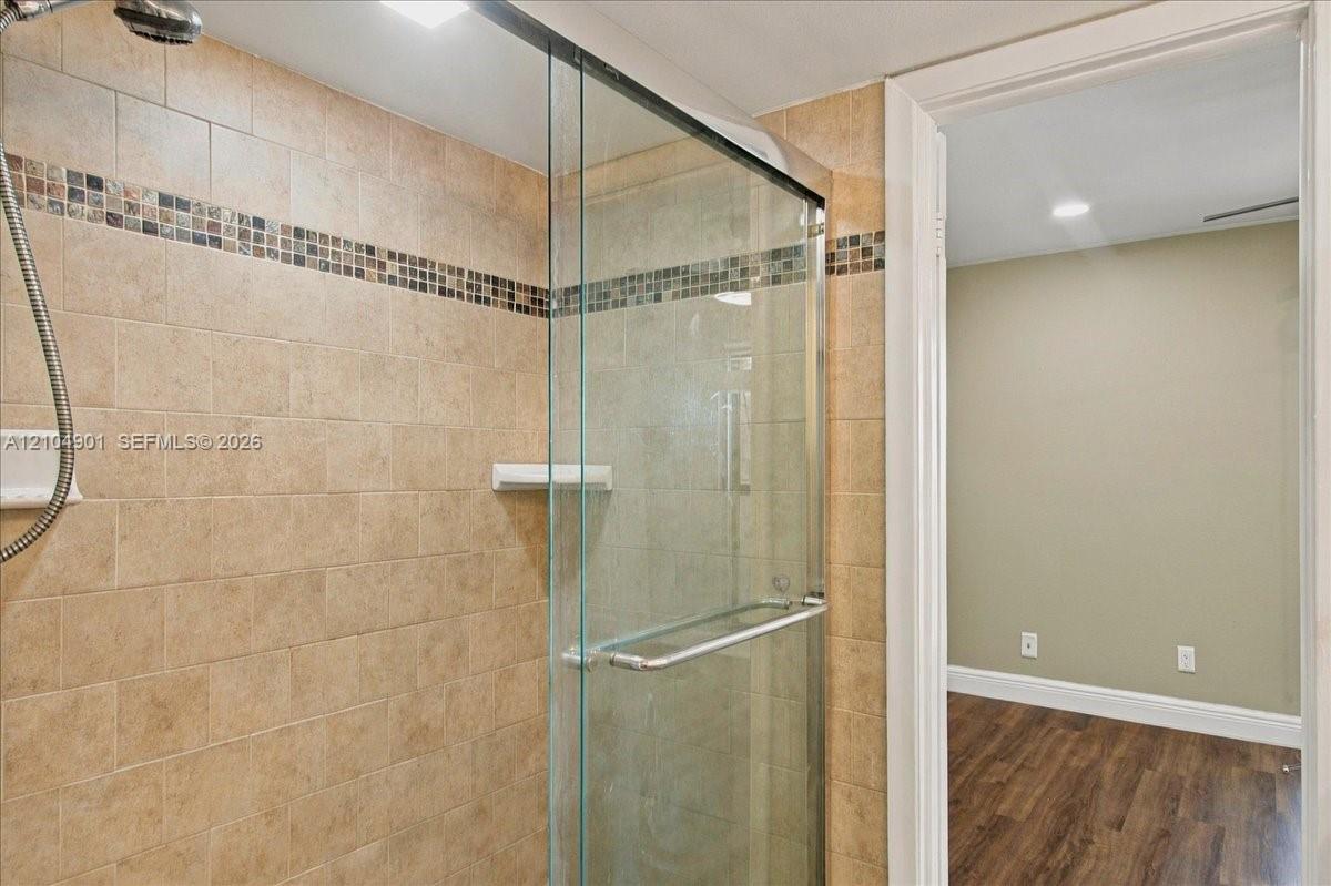 8979 Palm Tree Lane 8979 Property Photo 24