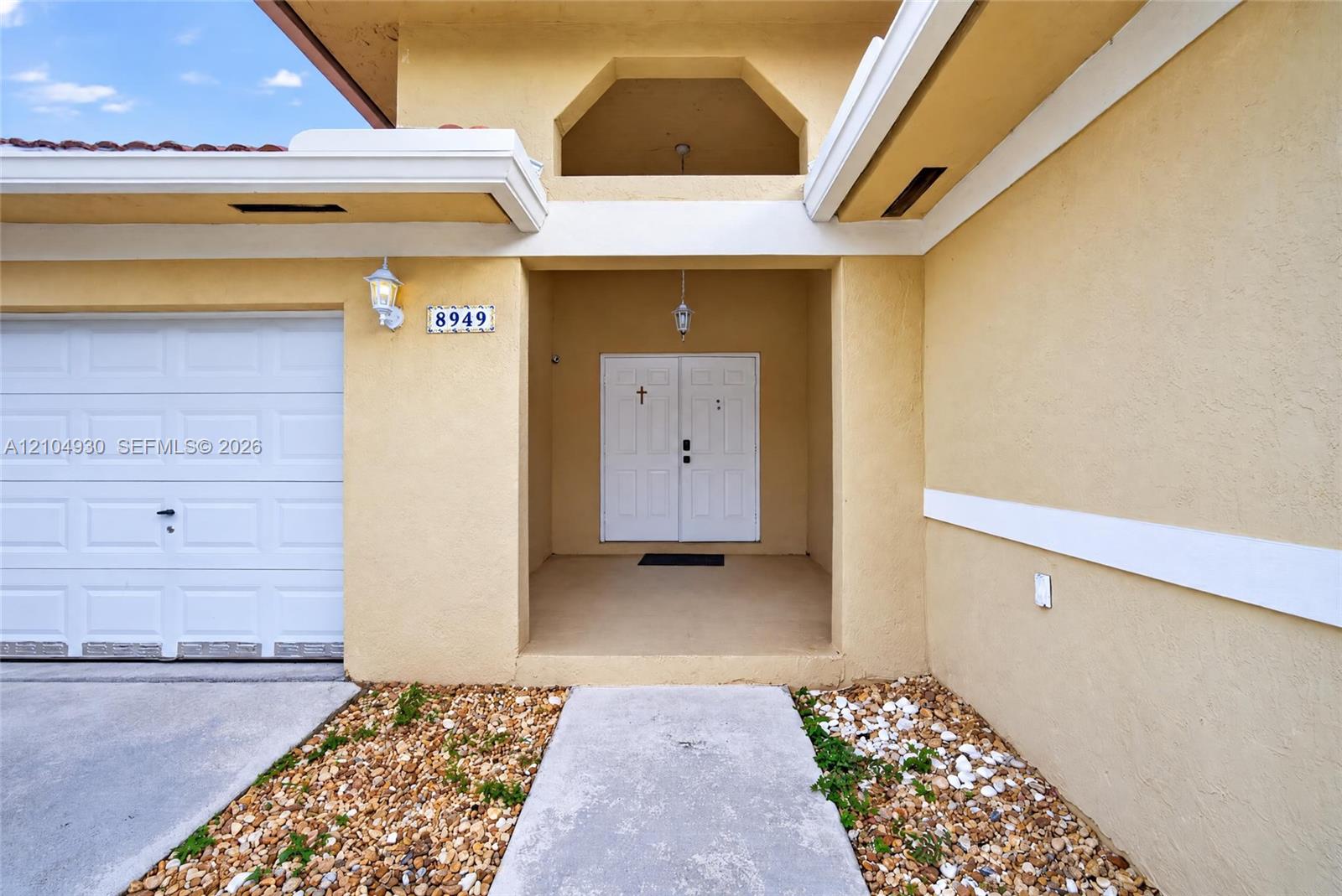 8949 Sw 215 Terrace Property Photo 4