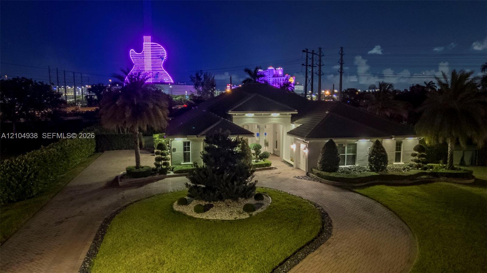 5202 S Sterling Ranch Circle Property Photo 1