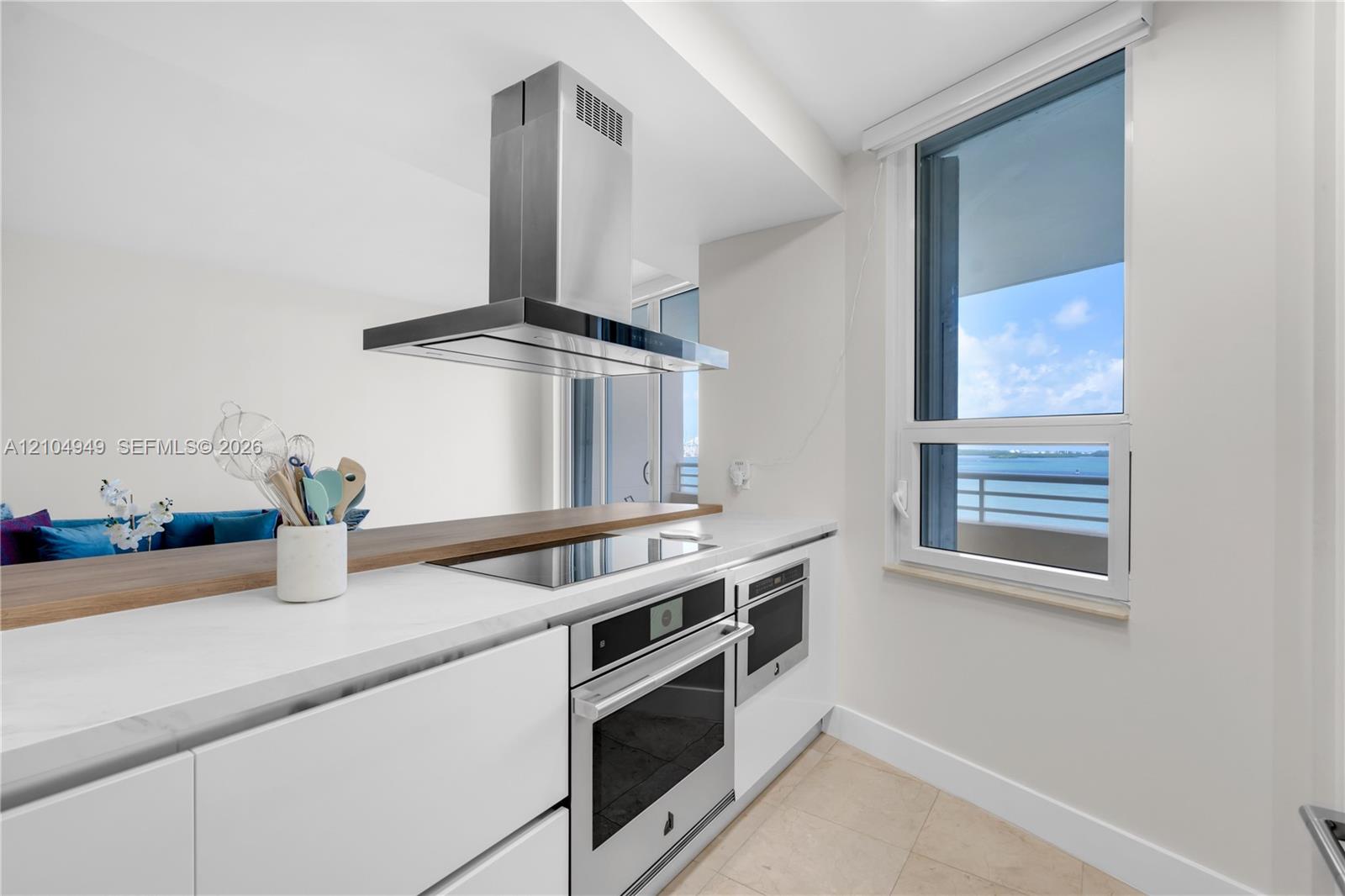 808 Brickell Key Drive 1006 Property Photo 17