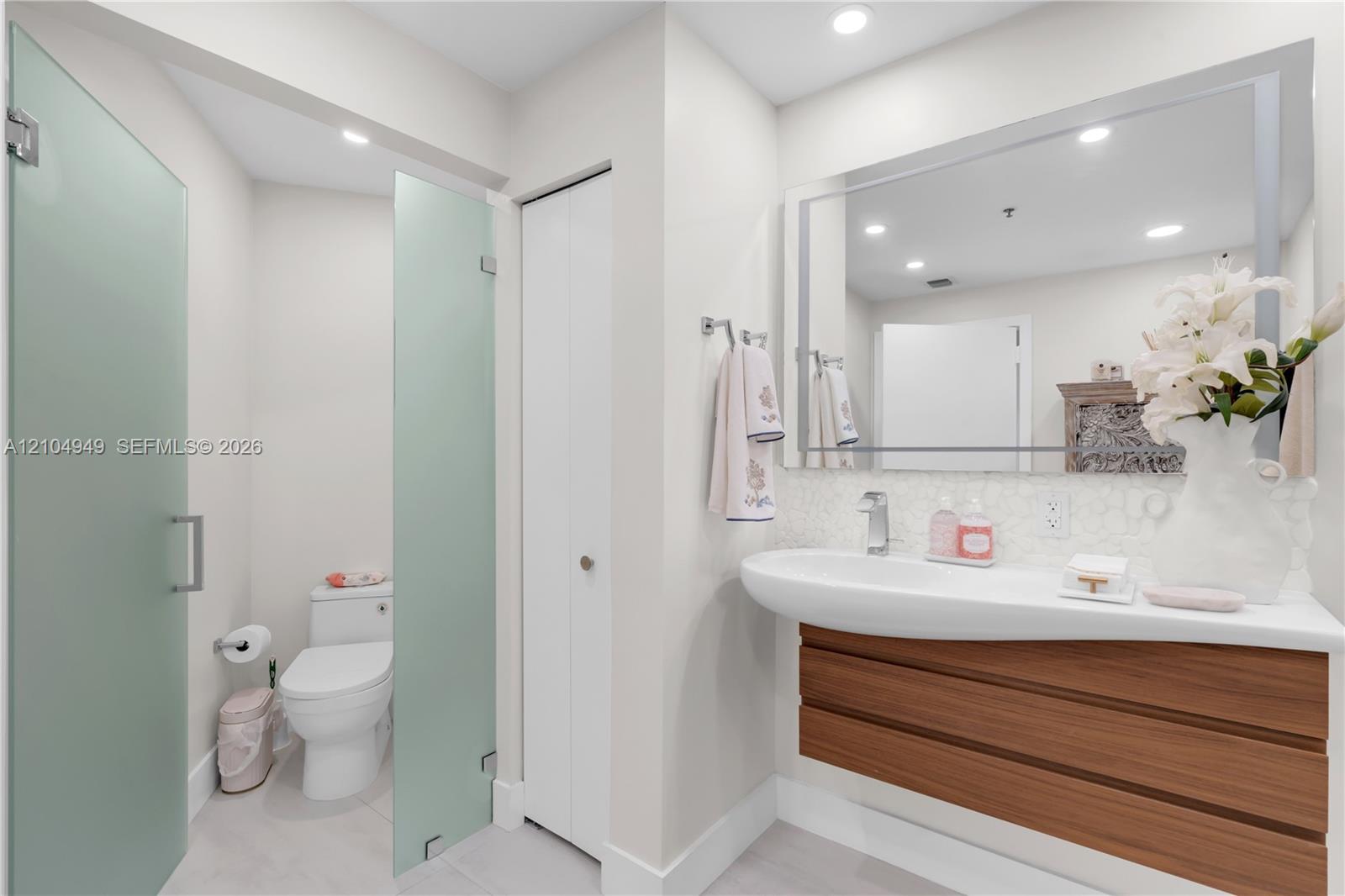 808 Brickell Key Drive 1006 Property Photo 23