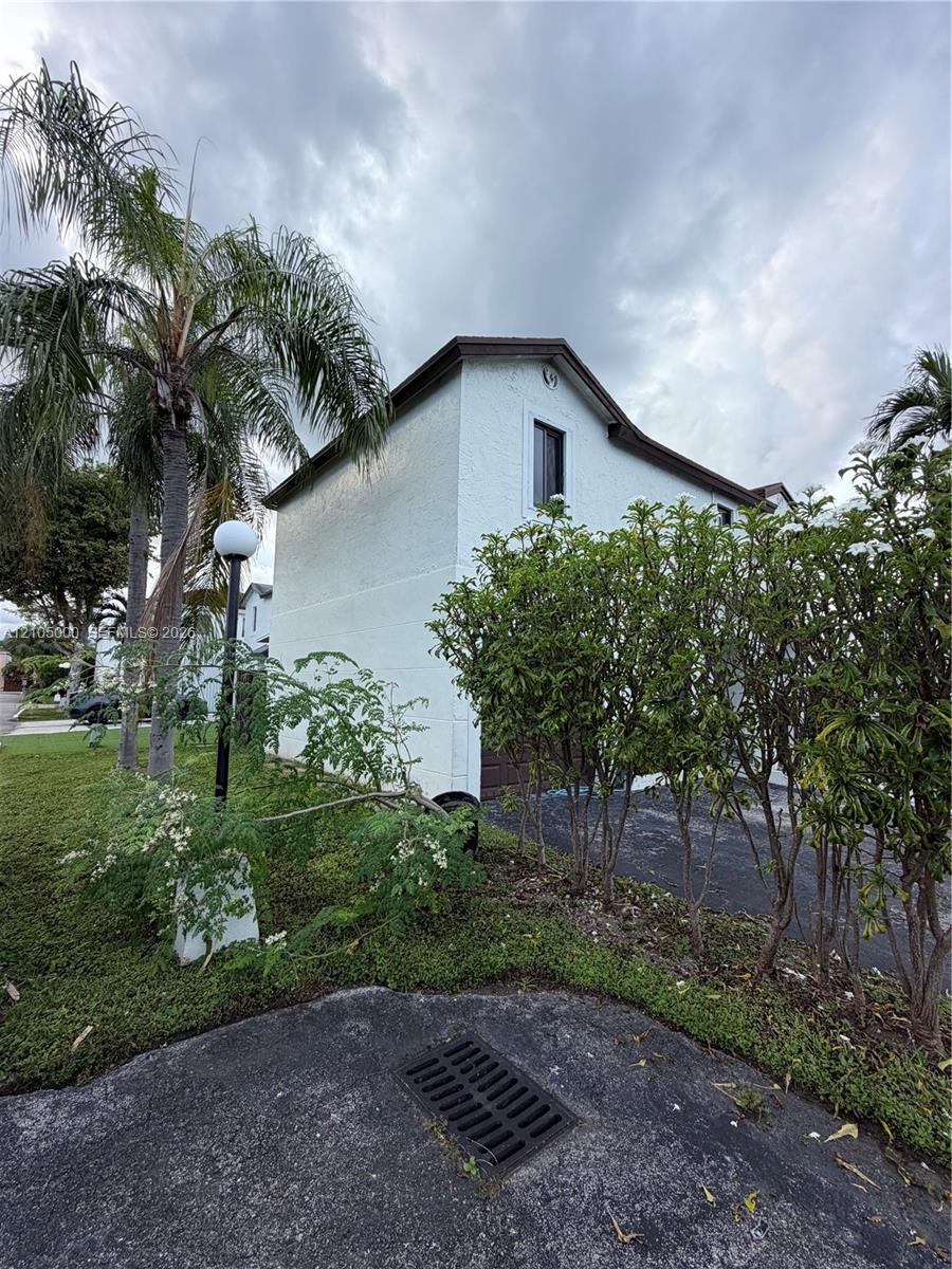 14815 Sw 90th Terrace Property Photo 4