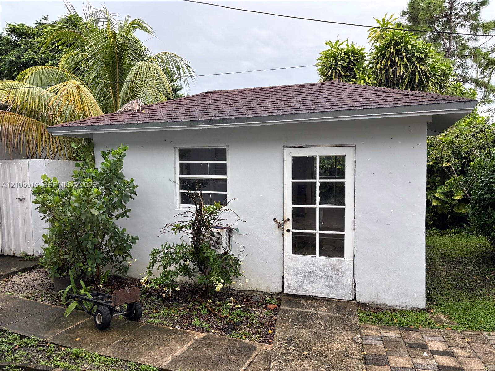 7325 Sw 18th St Road Property Photo 6