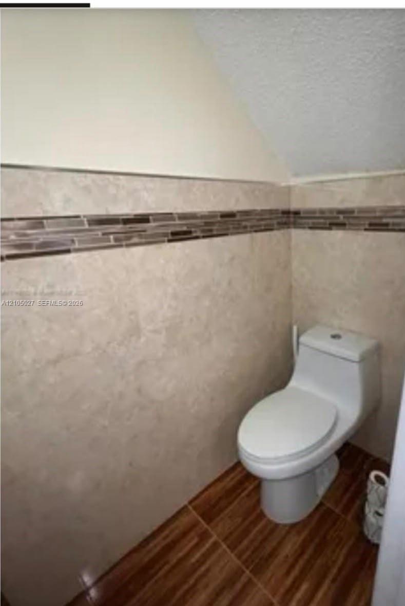 5352 W 24th Avenue 127 Property Photo 4