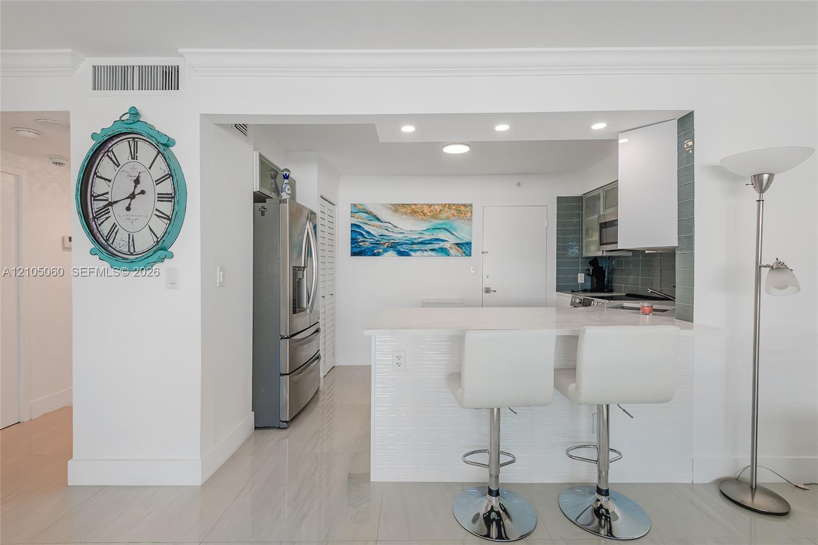 2100 S Ocean Drive 16b Property Photo 4