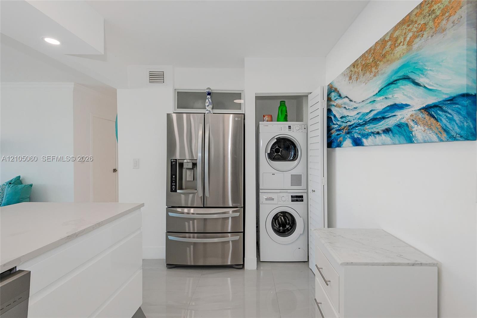 2100 S Ocean Drive 16b Property Photo 5