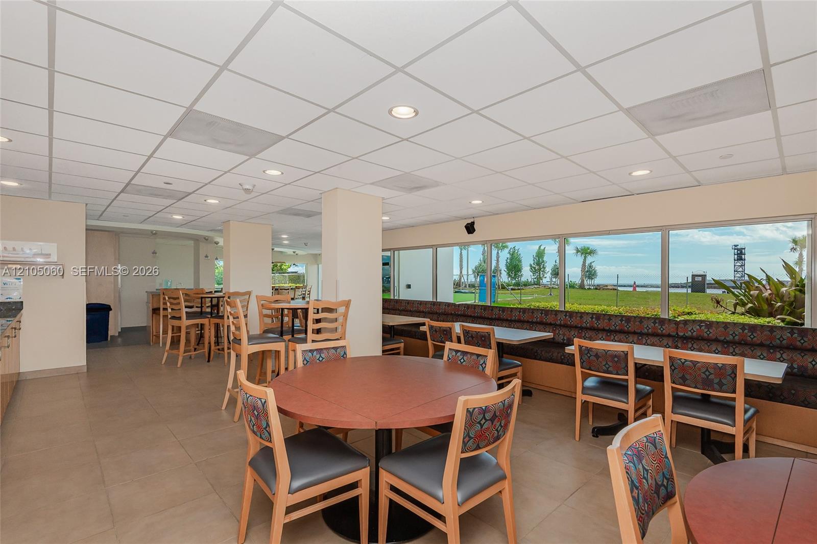 2100 S Ocean Drive 16b Property Photo 13