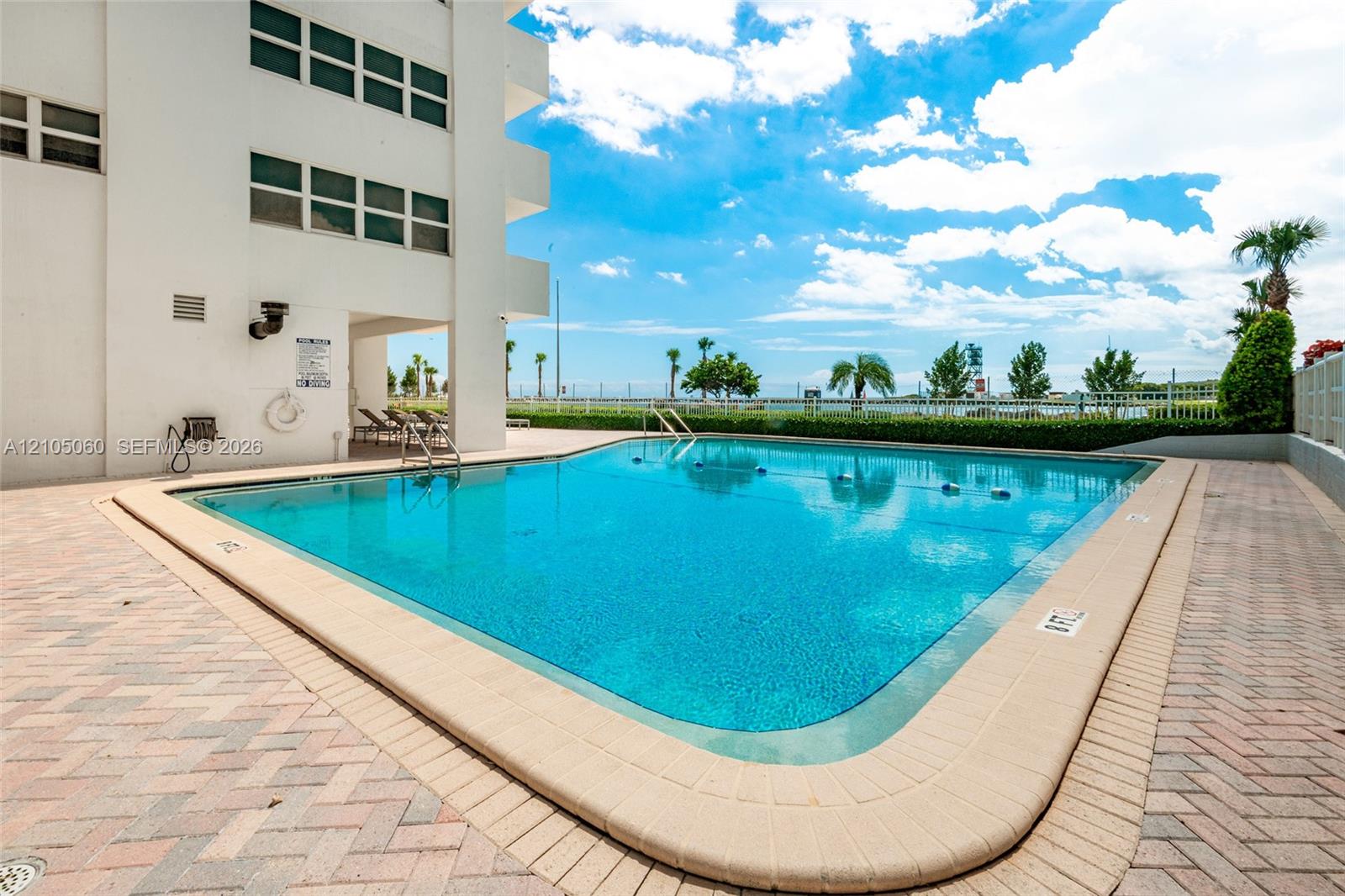 2100 S Ocean Drive 16b Property Photo 16