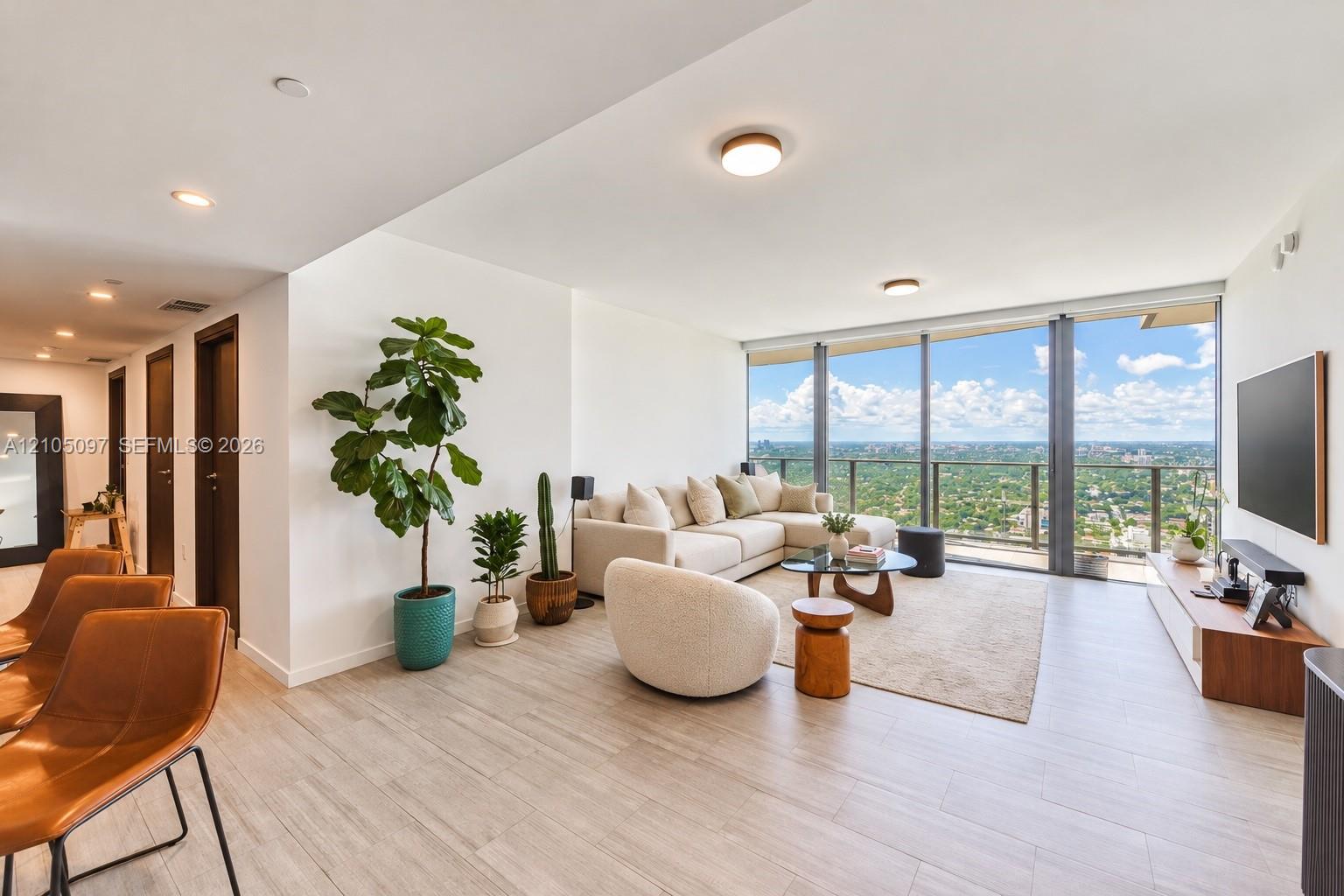 1000 Brickell Plaza 4706 Property Photo 1