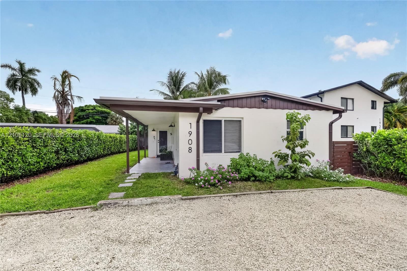 A12105120 Property Photo 1