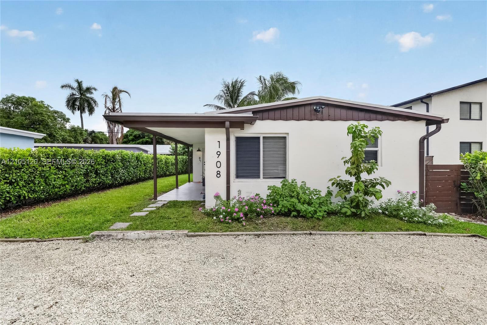 A12105120 Property Photo 17