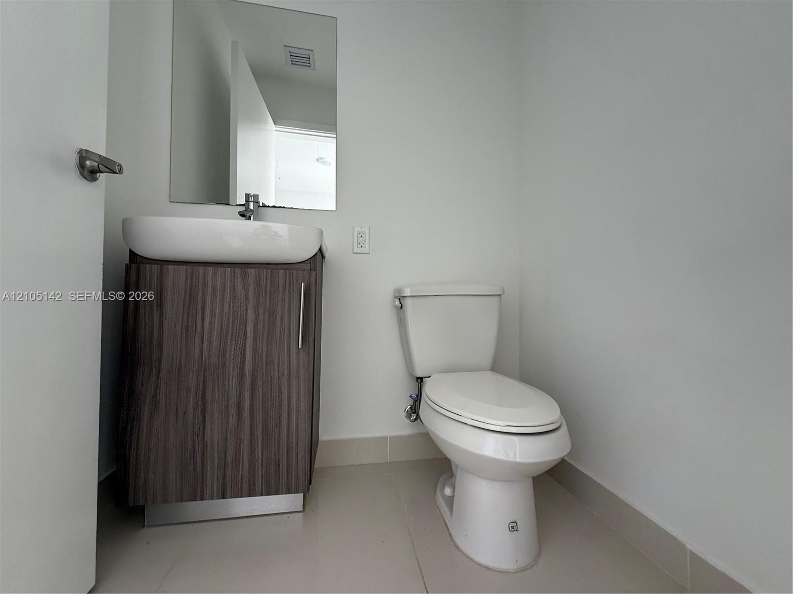 1159 Nw 1st Street Property Photo 6
