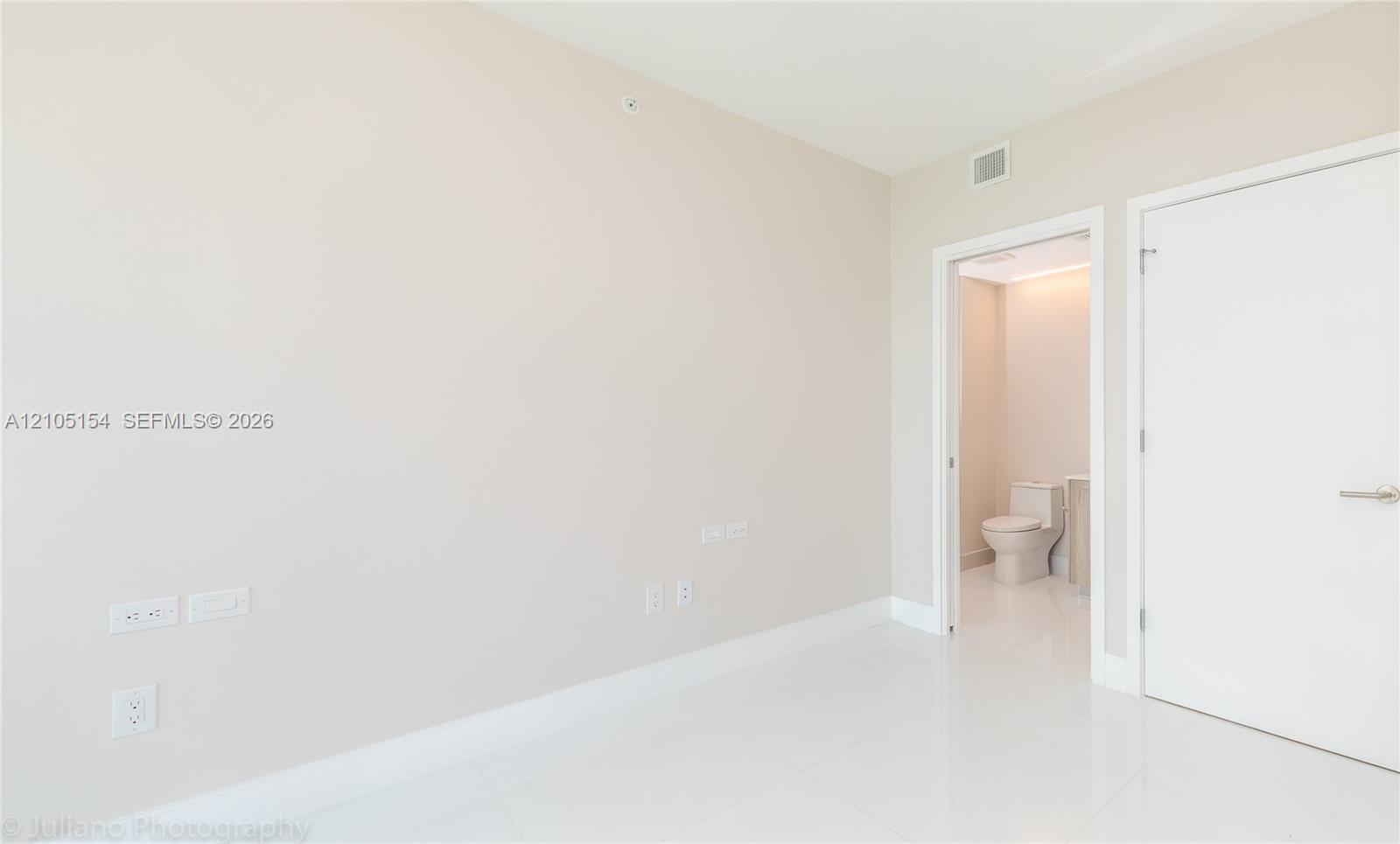 501 Ne 31st Street 3302 Property Photo 23