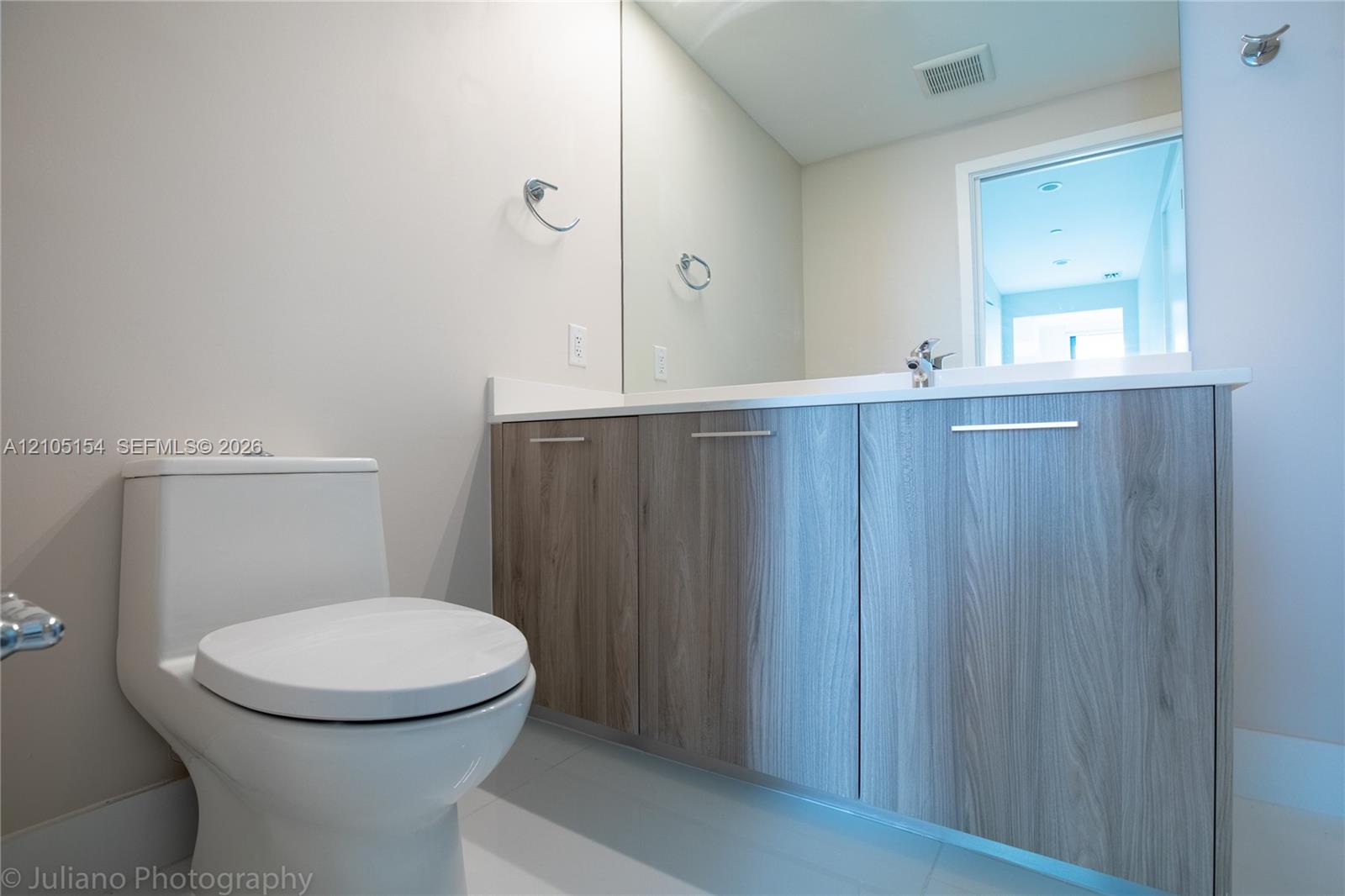 501 Ne 31st Street 3302 Property Photo 29
