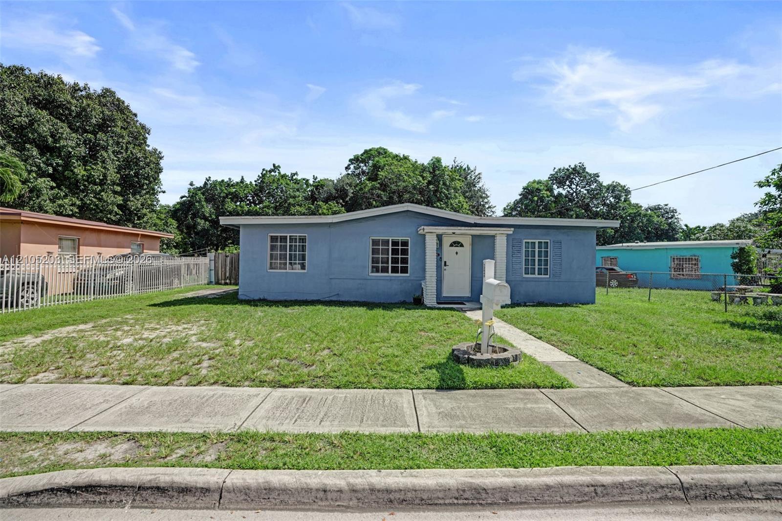 13645 Nw 3rd Avenue Property Photo 1