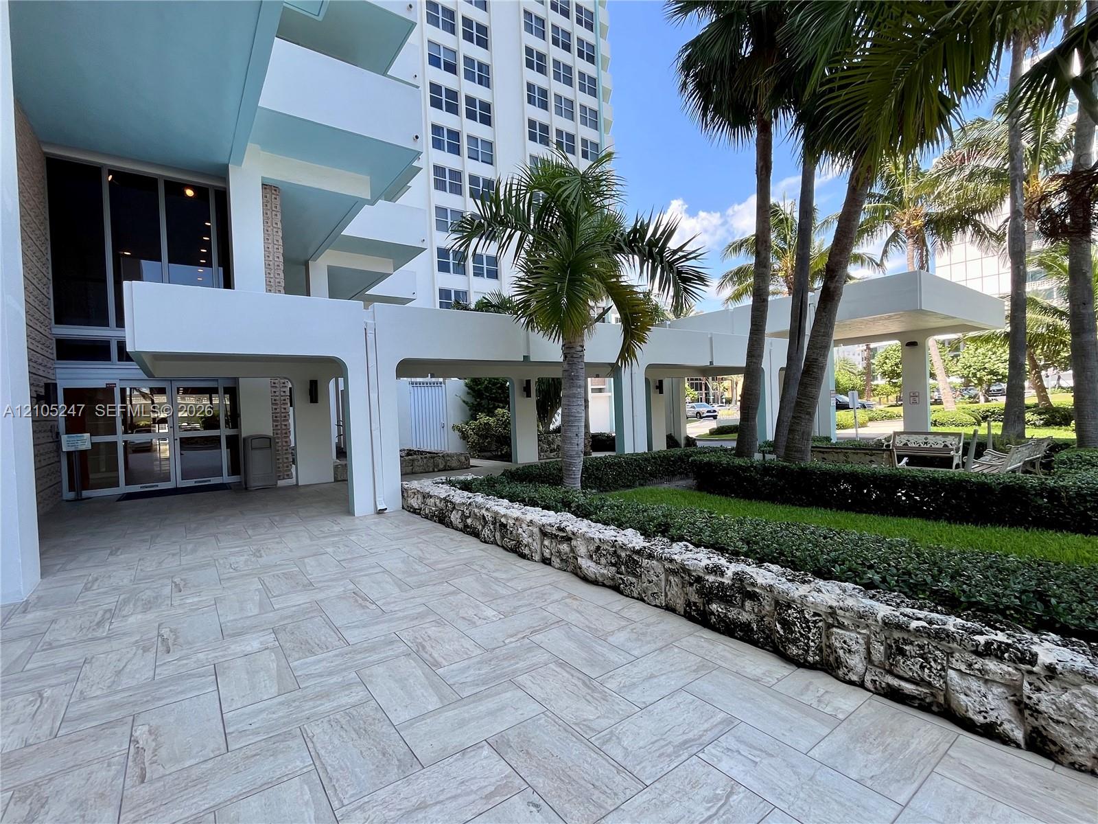 2899 Collins Avenue 904 Property Photo 25