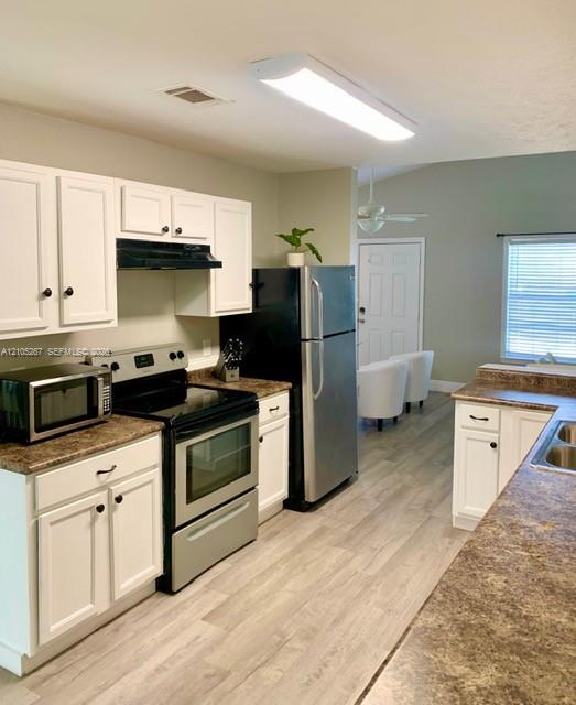 A12105267 Property Photo 11