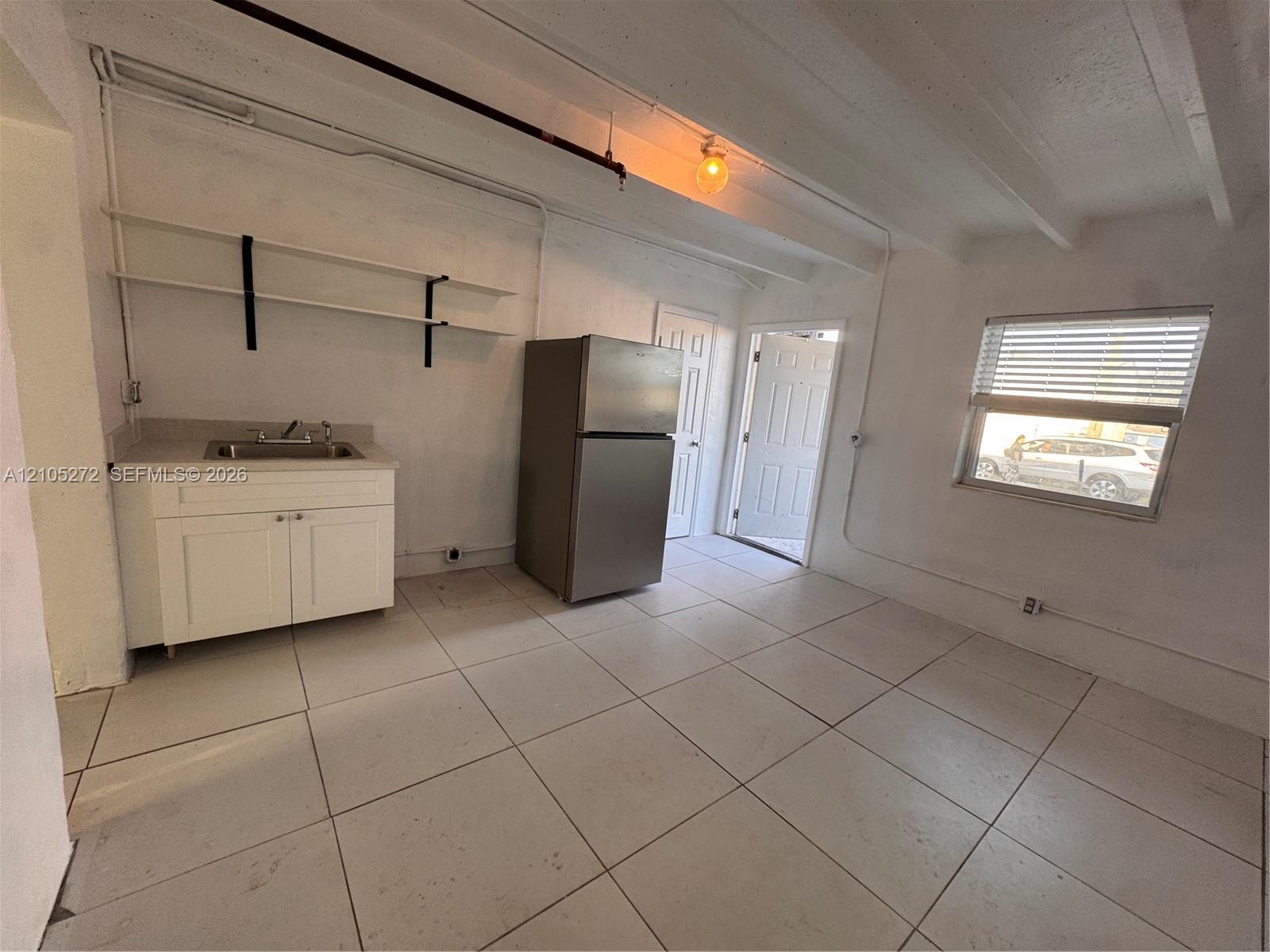 354 Rardin Avenue 2 Property Photo 8