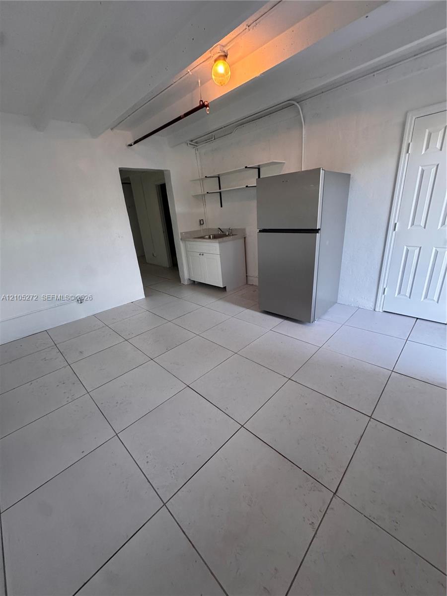 354 Rardin Avenue 2 Property Photo 9