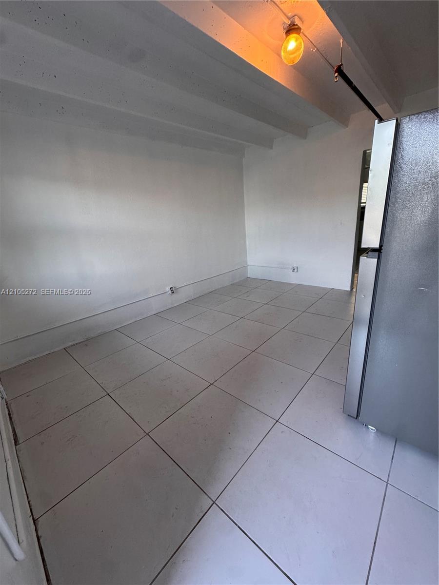 354 Rardin Avenue 2 Property Photo 10