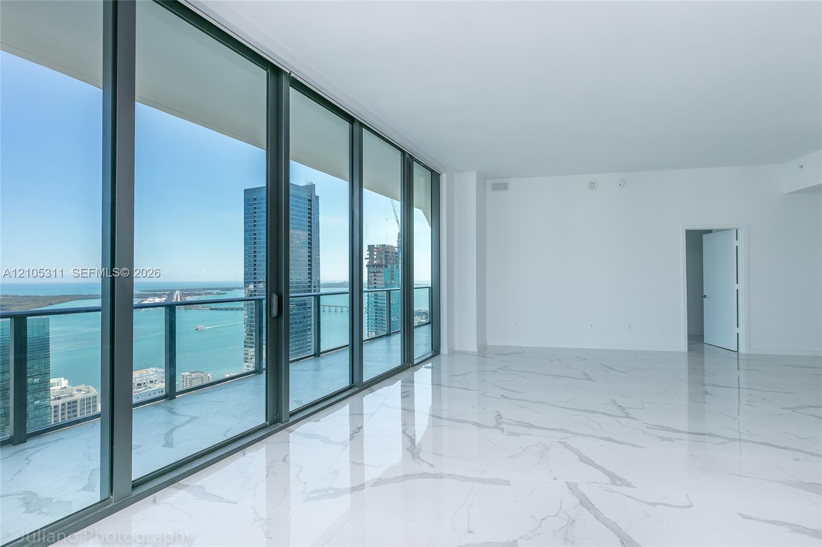 1300 S Miami Avenue Ph5101 Property Photo 6
