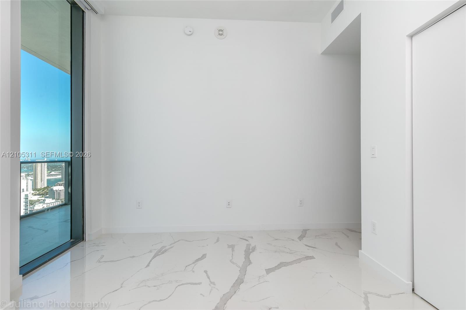 1300 S Miami Avenue Ph5101 Property Photo 15