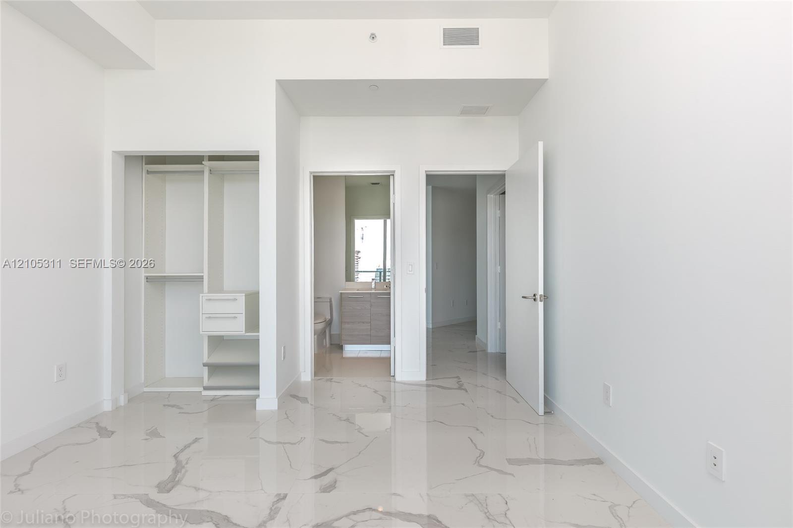 1300 S Miami Avenue Ph5101 Property Photo 19