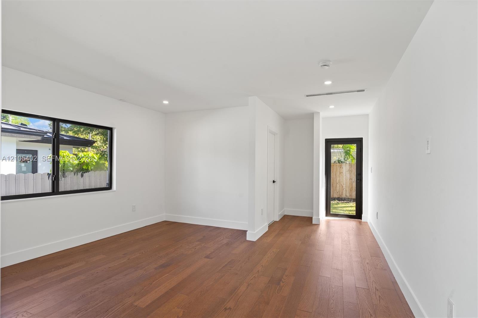 1911 Sw 18th Avenue Property Photo 21