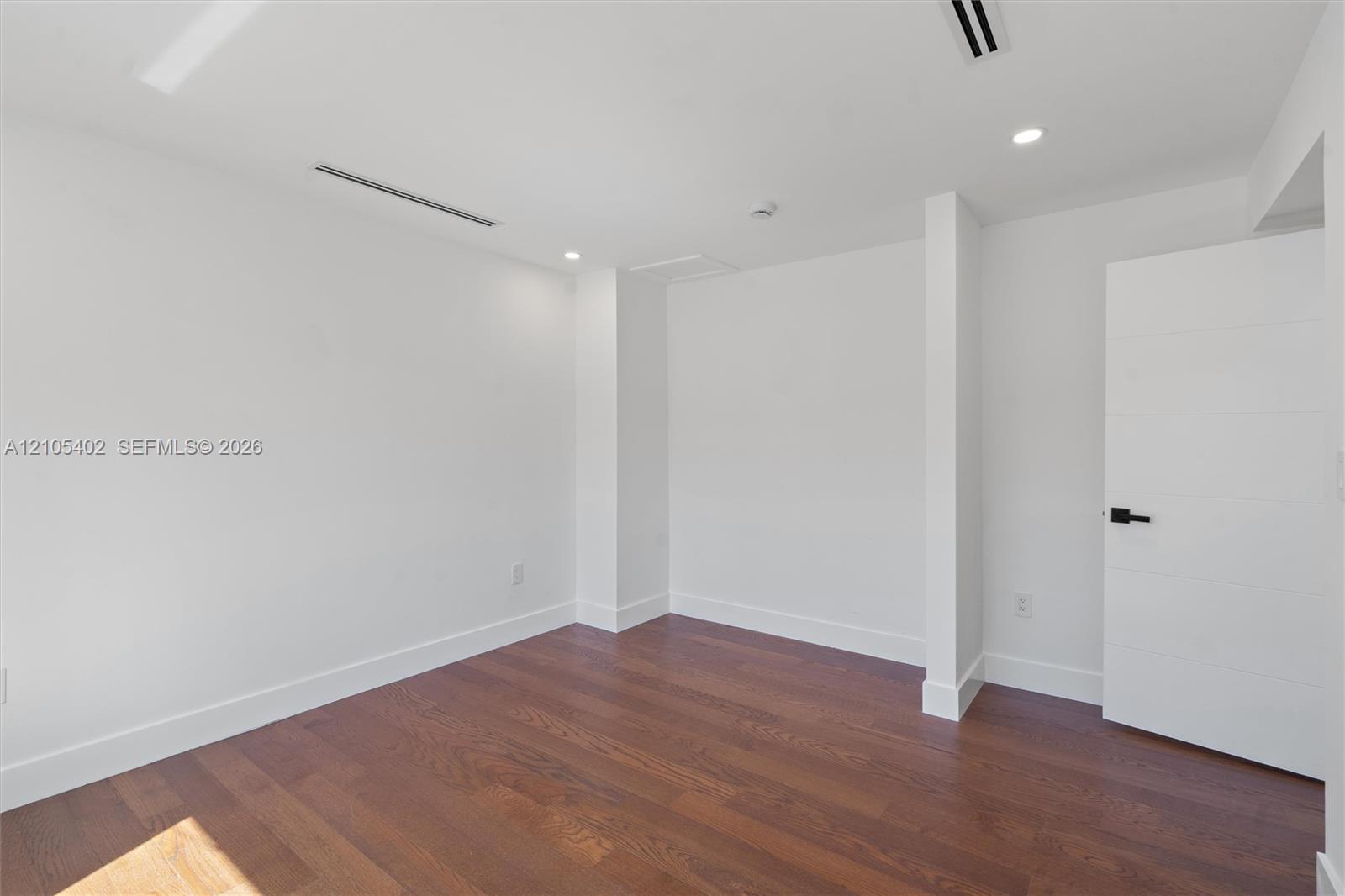 1911 Sw 18th Avenue Property Photo 24
