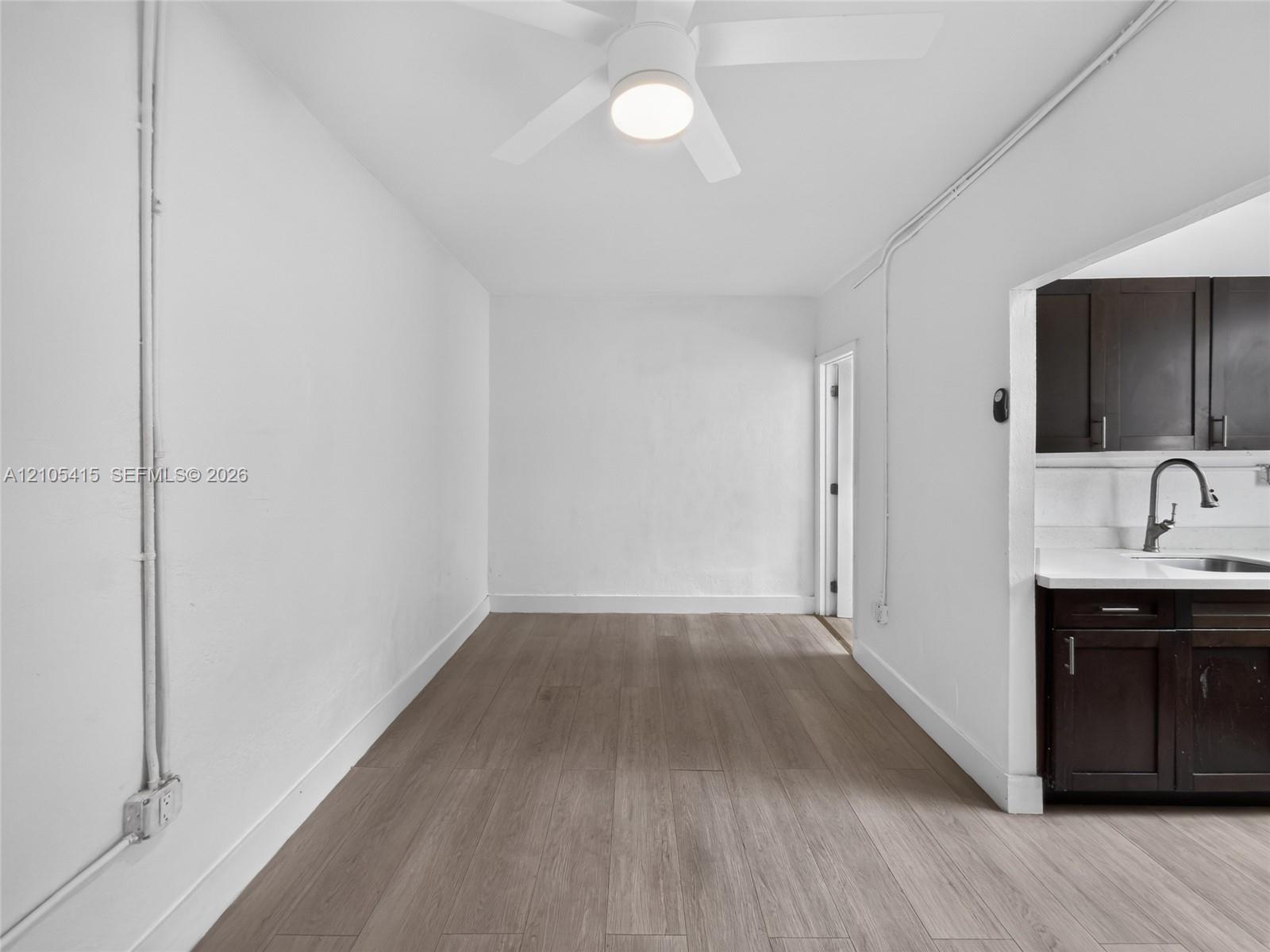 967 Sw 5th Street 11 Property Photo 2