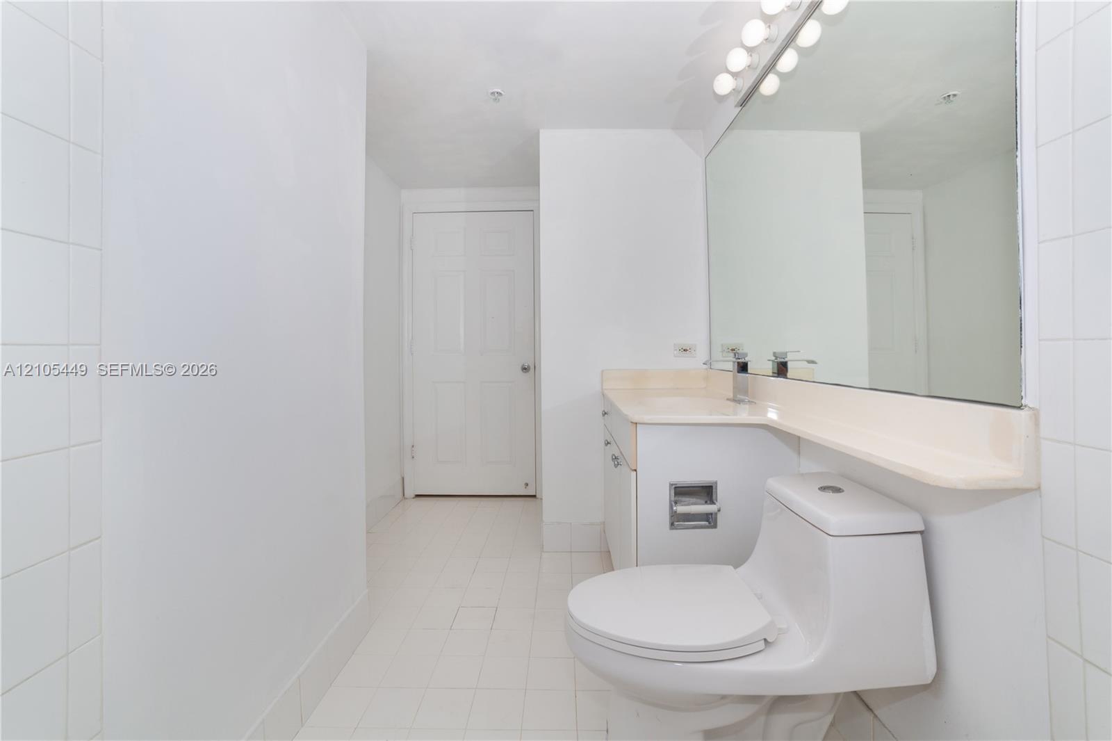 17145 N Bay Road 4203 Property Photo 13