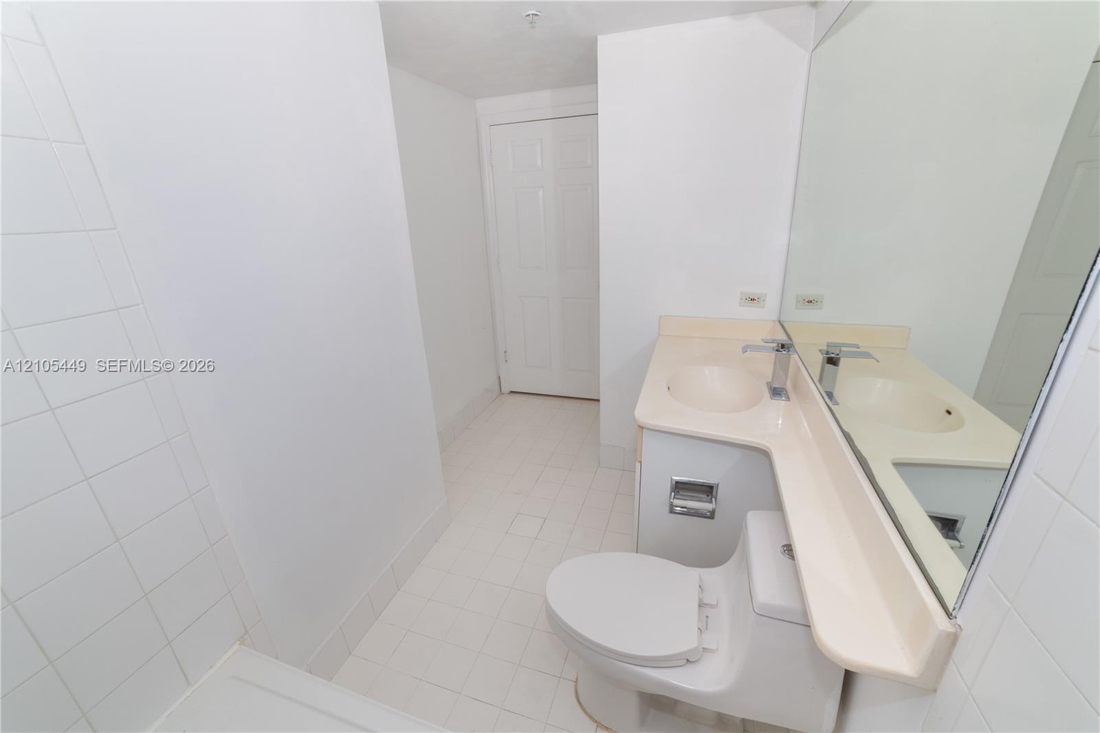 17145 N Bay Road 4203 Property Photo 14