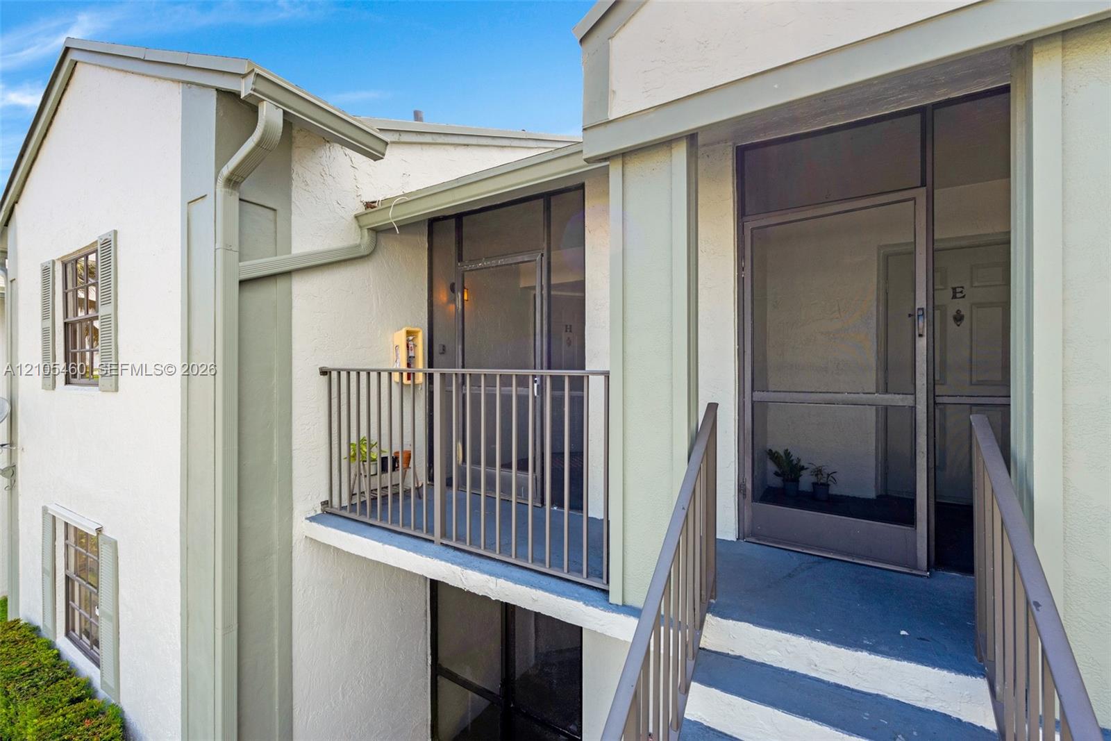 A12105460 Property Photo 1