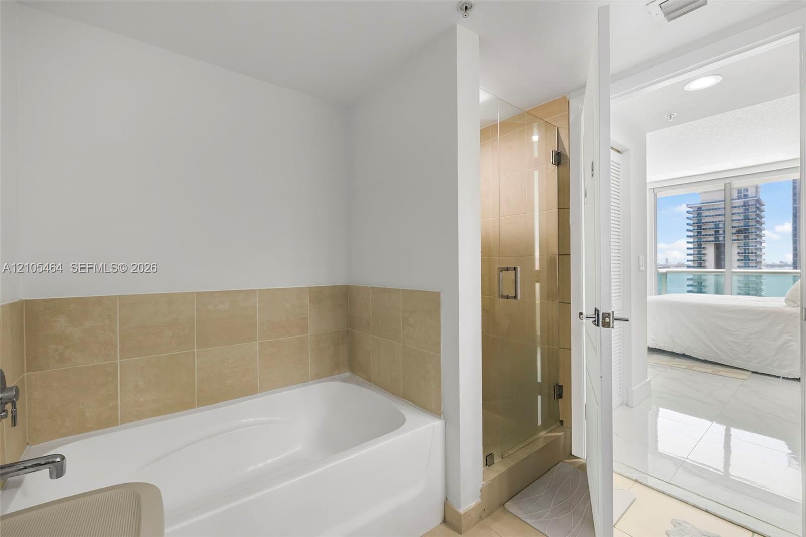 333 Ne 24th Street 1509 Property Photo 26