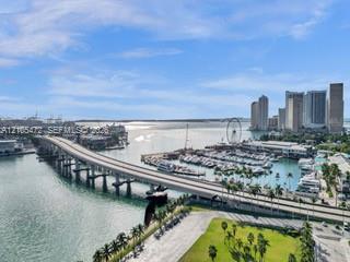 888 Biscayne Boulevard 811 Property Photo 1