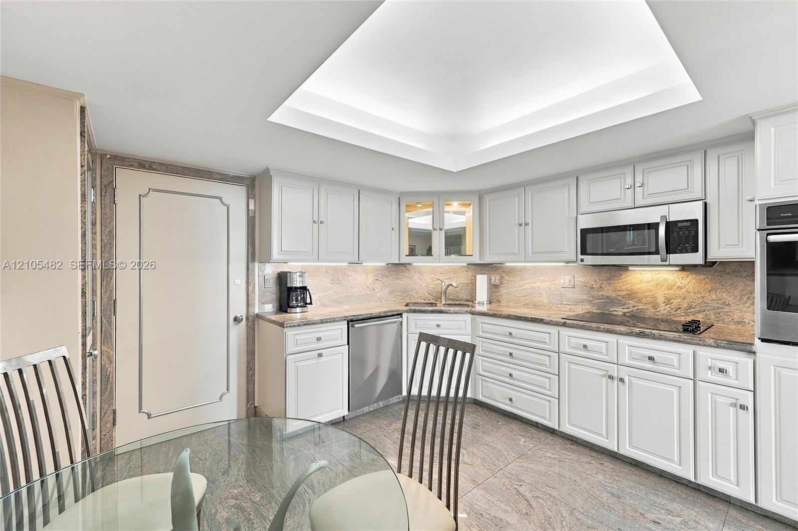 2100 S Ocean Lane 808 Property Photo 9