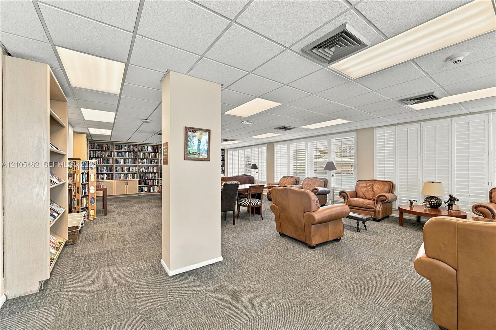 2100 S Ocean Lane 808 Property Photo 32