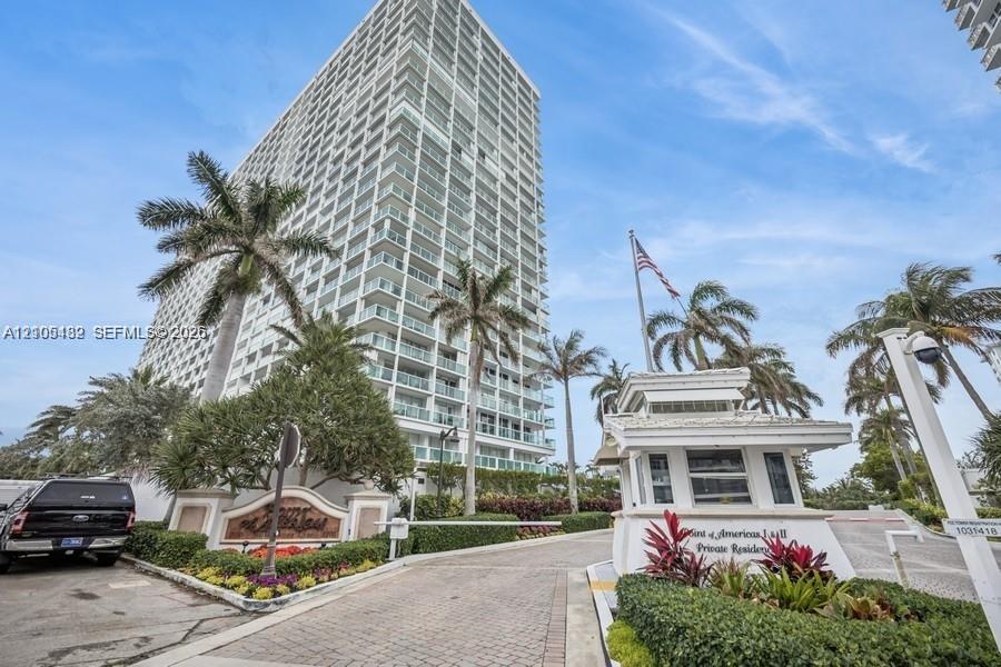 2100 S Ocean Lane 808 Property Photo 56