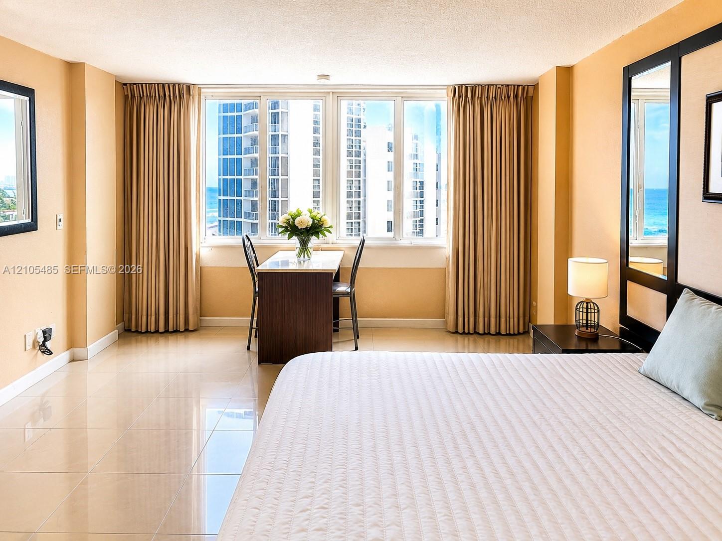 19201 Collins Avenue 707 Property Photo 10