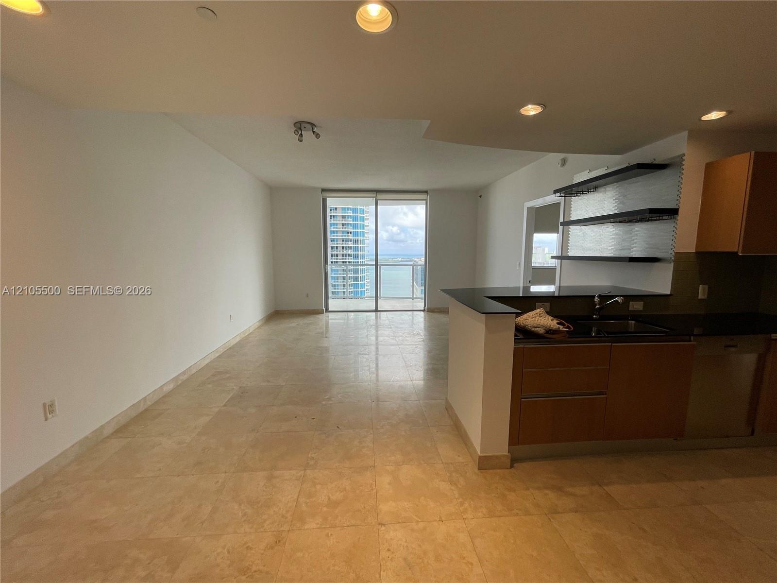 1060 Brickell Avenue 3905 Property Photo 1