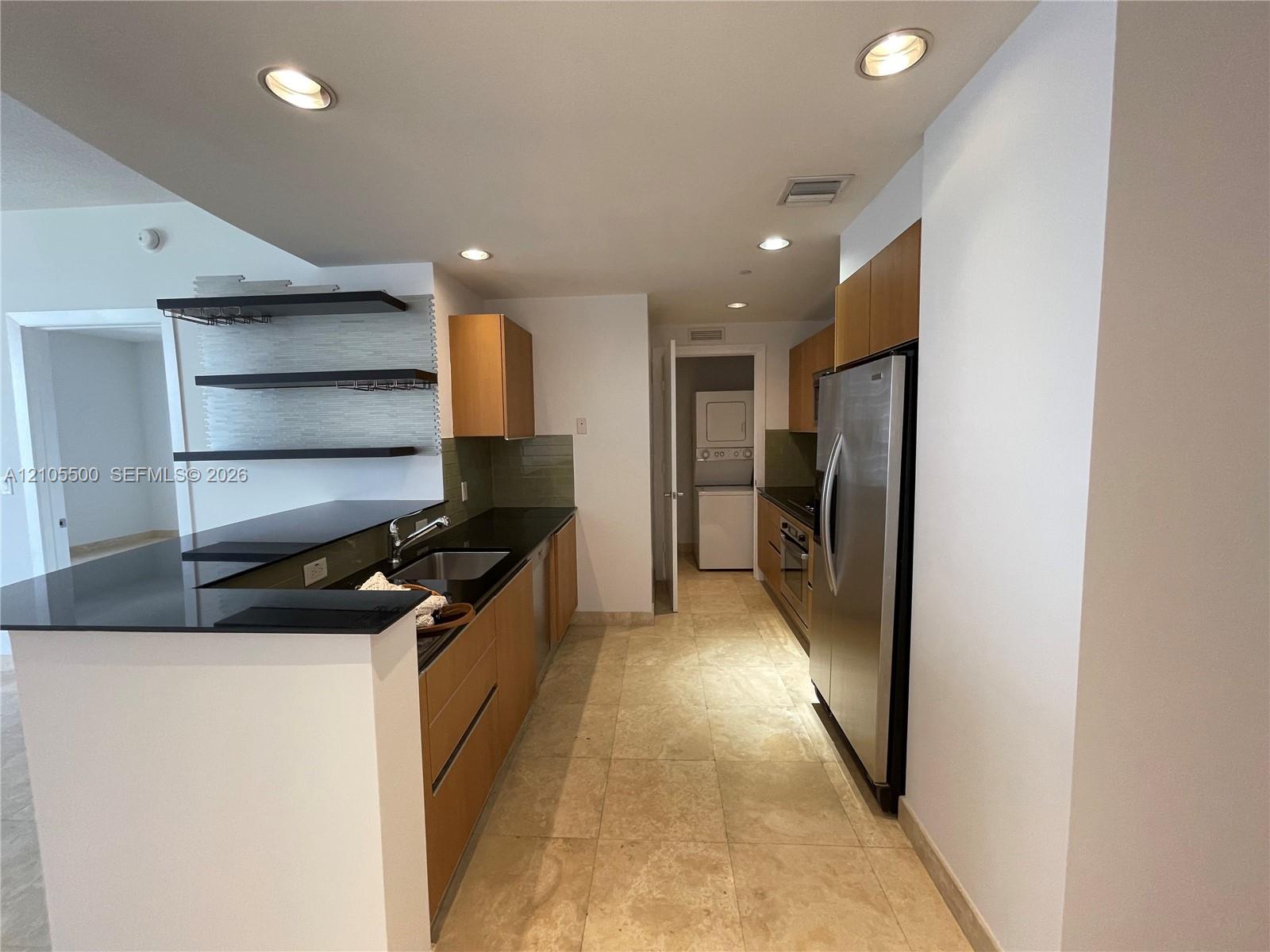 1060 Brickell Avenue 3905 Property Photo 2