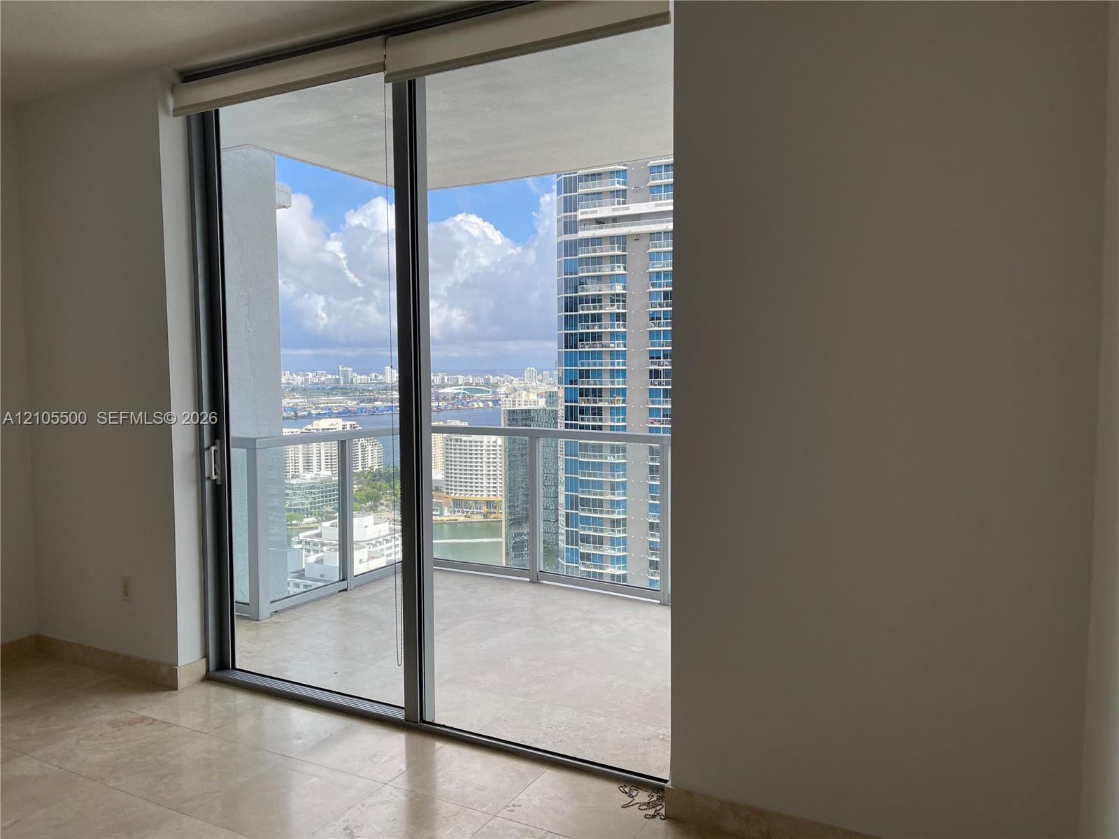 1060 Brickell Avenue 3905 Property Photo 21